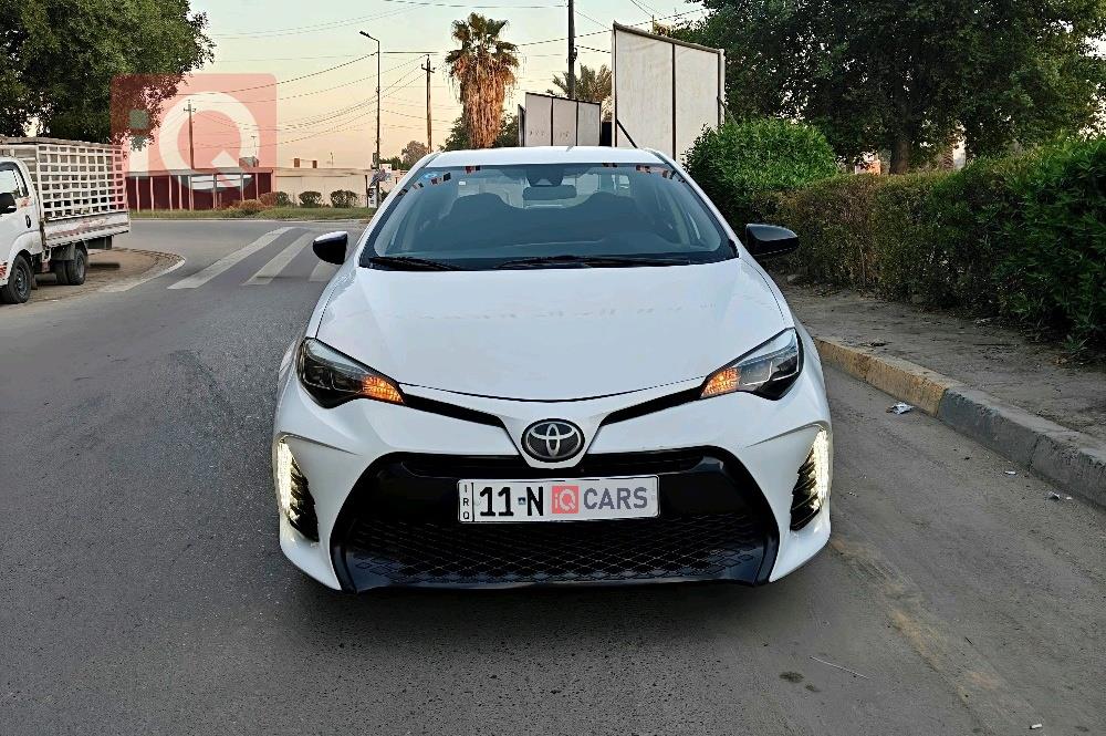 تۆیۆتا کۆرۆلا